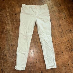 Chico’s 1/8 comfortable stretchy normcore jeggings